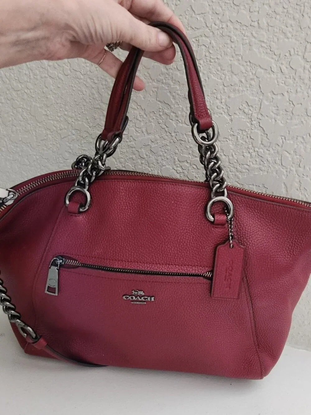 Like New Coach Prairie Deep Red Leather Shoulder Bag Purse